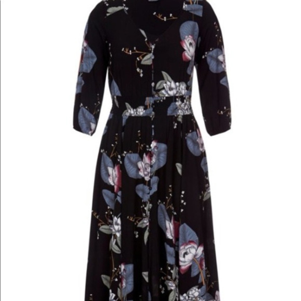City Chic Button Front Maxi black and Blue Floral Dress - Picture 11 of 12